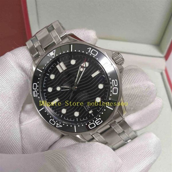 

with original box mens cal 8800 movement watches men 42mm black dial 300m 007 diver sport bracelet wristwatches automatic mech294d, Slivery;golden