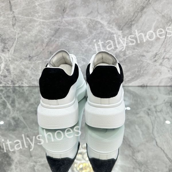 

2023 new luxury brand men women running shoes sports skateboarding ones shoes high white black outdoor trainers sneakers xsd221101