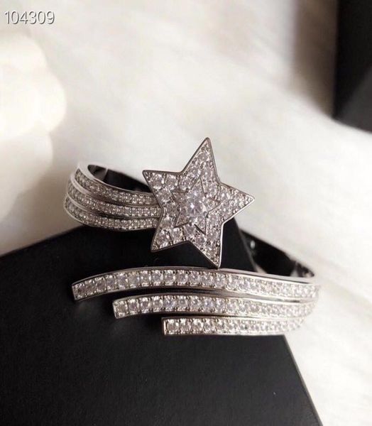 

luxury comete brand designer copper with white gold plated full crystal comete star charm pendant open bangle for women jewelry6971136, Black