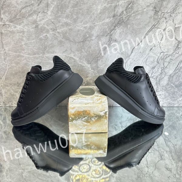 

new women sport running shoes black fashion designer shoes outdoor fitness trainers sneakers black white men casual shoe xsd221126