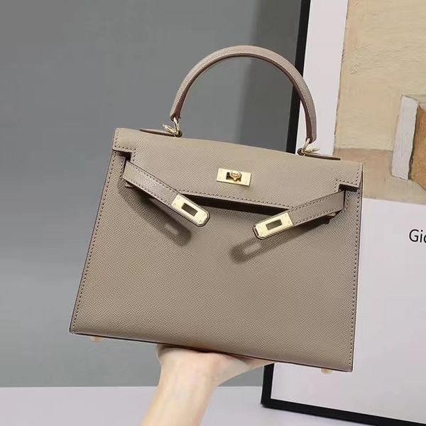 

2023 new bags classic medieval bags custom men's and women's bags underarm postman double shoulder cross-body single shoulder chai