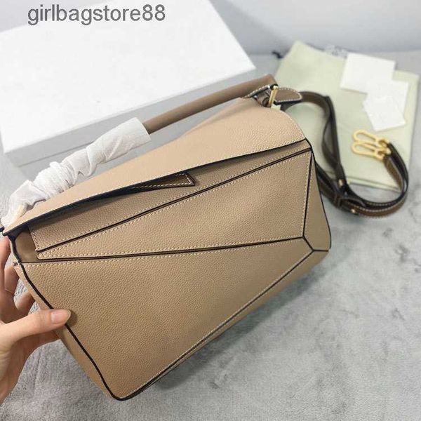 

pillow loewsbag geometry girl bags cool bag splicing puzzles designer real genuine leather 2023 winter cowhide single shoulder span handbags