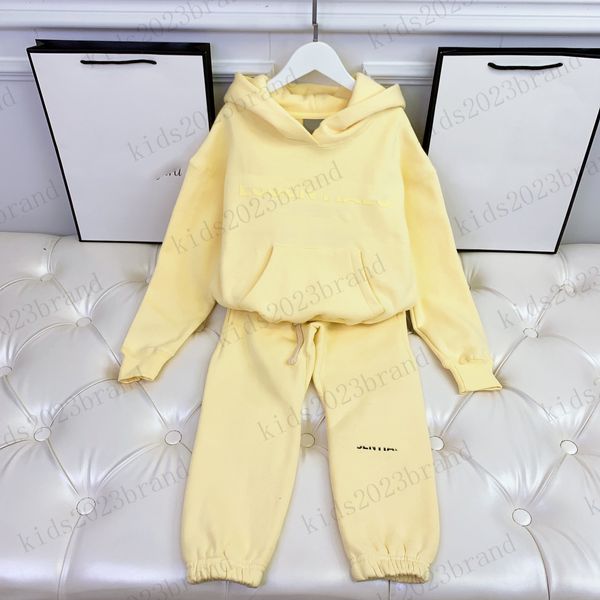 

yellow color childrens autumn clothign sets hooded jackets with long pants two pieces sets 2023 brand designer boys sports pullover sets hig, White
