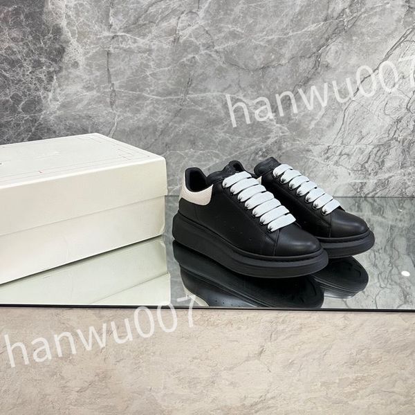 

designer casual lace up leather color matching board shoes black and white women's sports designer sports shoes xsd221133