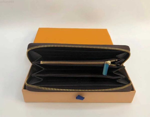 

single zipper wallet the most stylish way to carry around money cards and coins men leather purse card holder long business women