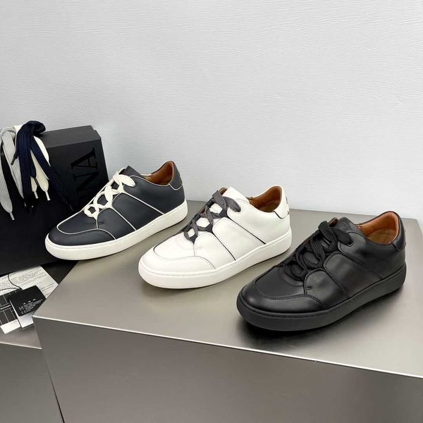

new mens low lace up sports casual shoesversatile high-end mens shoes with contrasting colors for trendy, Black