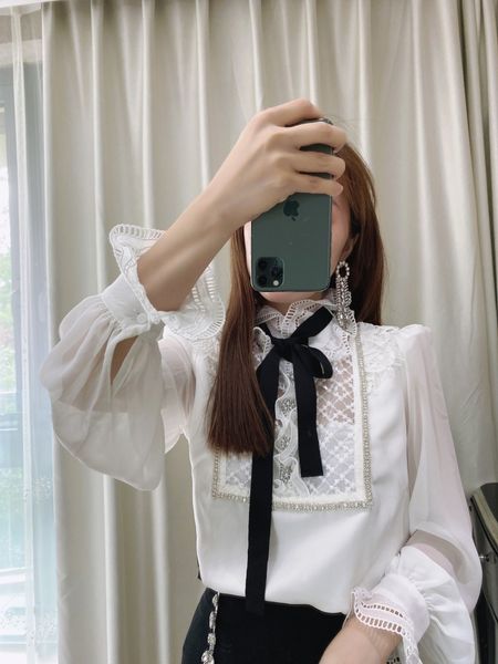 

new s-elf portrait white shirt french court lace panel top