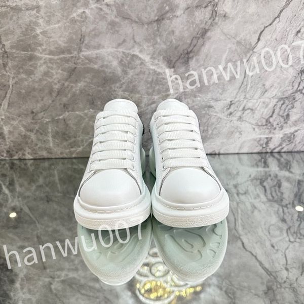 

2023 women sport running shoes black fashion designer shoes outdoor fitness trainers sneakers black white men casual shoe xsd221127