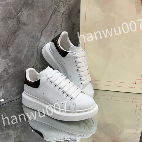 

new designer casual lace up leather color matching board shoes black and white women's sports designer sports xsd221135