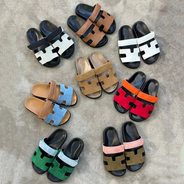 

designer sandals chypre slippers women sandals men ladies flip flops summer beach flat slippers with box, Black