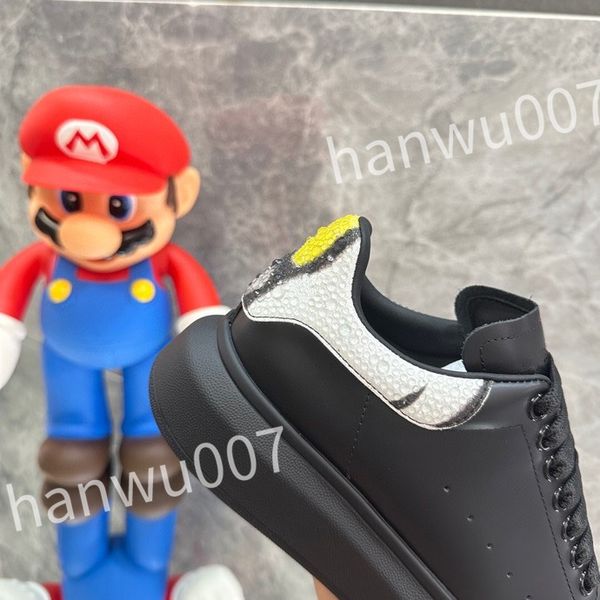 

new women sport running shoes black fashion designer shoes outdoor fitness trainers sneakers black white men casual shoe xsd221127