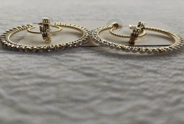 

fashion matel hoop charm with pearl and rhinestone c symbol retro earring paper card2691886, Golden