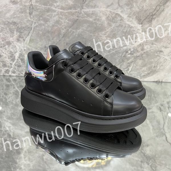 

luxury designer casual lace up leather color matching board shoes black and white women's sports designer sports xsd221135