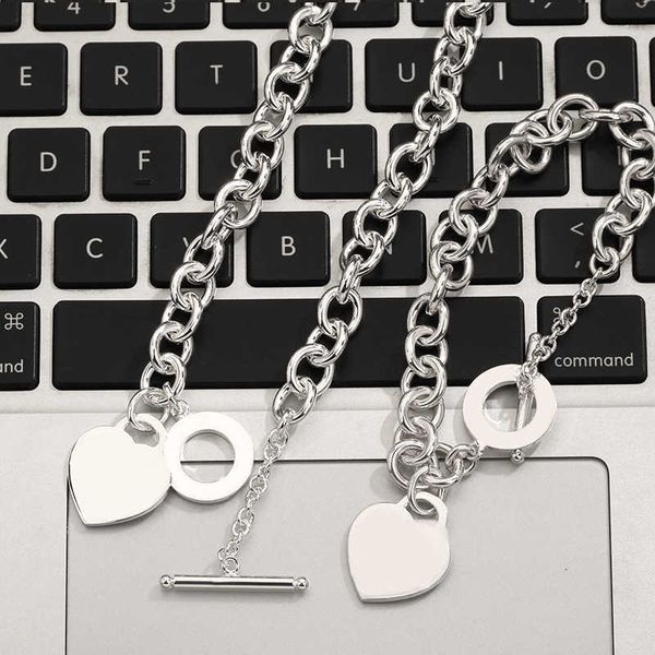 

selling item tiffay luxury style classic popular to pin buckle heart bracelet headwear, Black