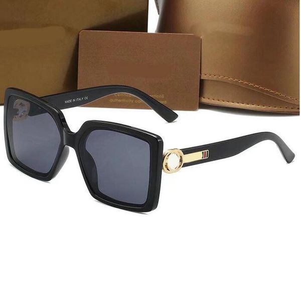 

2023 brand designer fashion women small bee sunglasses colourful rivet glasses female male outdoor traveling eyeglasses uv400, White;black
