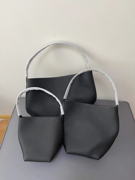 

designer bags leather bag large capacity shoulder cowhide hand mother lichee grain head layer bucketclassic tote bag the row sbjo