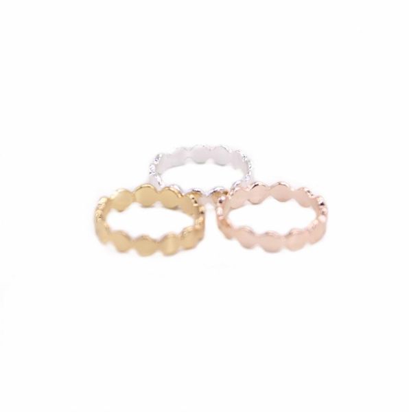 

trendy round flat ring smooth surface design knuckle ring suitable for men and women environmental protection material9494658, Golden;silver