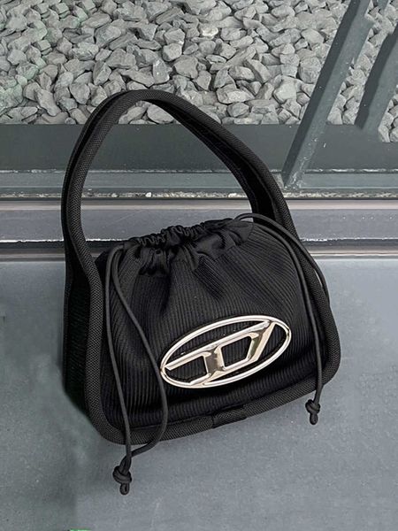 

2023 new women's dingdang drawstring underarm bag canvas knitted handbag one shoulder