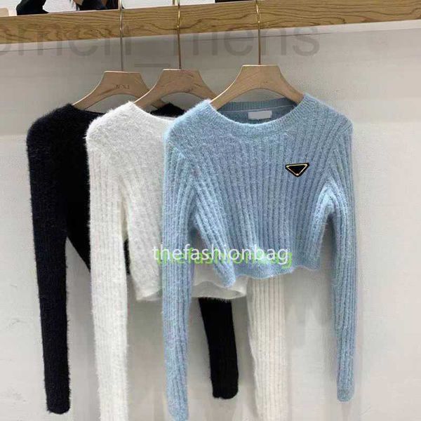 

women's sweaters designer woman turtlenck women sweater short style sweatshirts for lady slim hoodie jumpers knit shirt design clothing, White;black