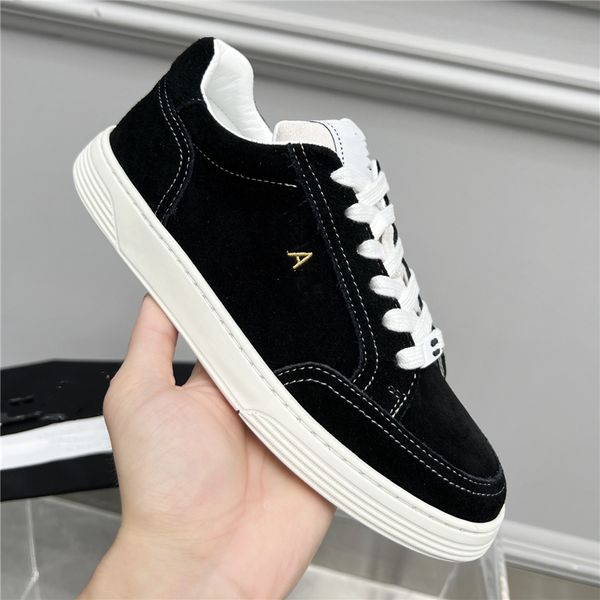

luxury design bowling shoes 2023 channel fashionable men and women leather canvas letter logo casual outdoor sports running shoes 06-015