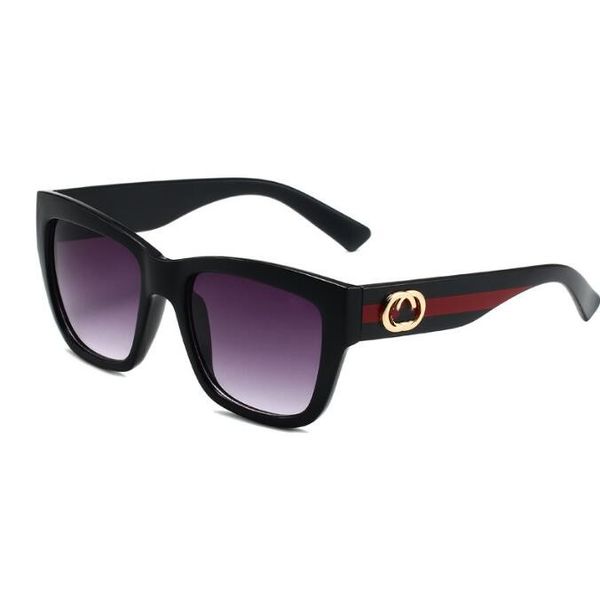

the new men's and women's universal square-framed sunglasses are stylish and versatile, White;black