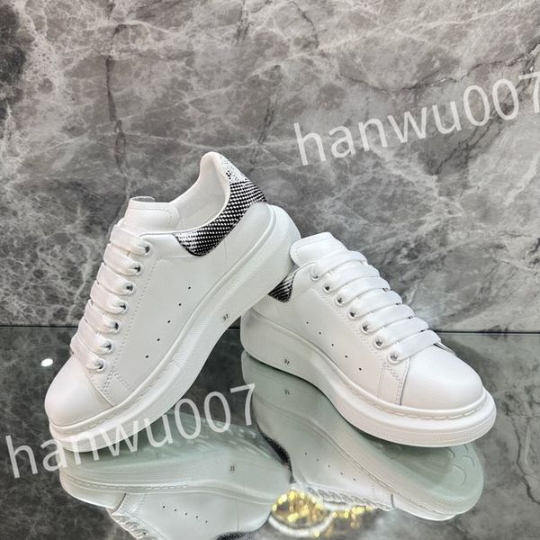 

2023 luxury designer boots logo brand women shoes fashion soft cowhide leather comfort elegant exquisite size for 35-46 xsd230401, Black