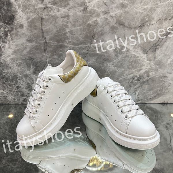

2023 designers shoes casual men women white leather platforms black outdoor sneakers fashion lady outdoor shoe xsd221105