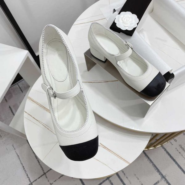 

summer korean version square head horse rank buckle back kono skin color rubber high-heeled suede fashion sandals, Black