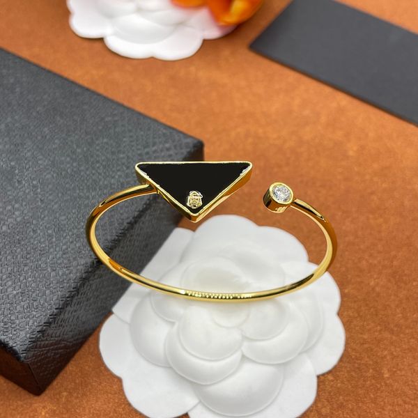 

designer fashion jewelry big triangle enamelled diamond bracelet gold charm sliver split bracelet bracelets braided bangle zircon luxury bir, Black