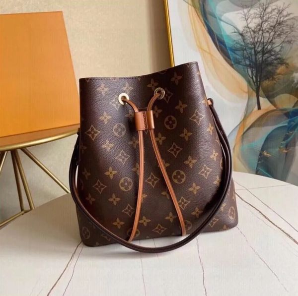 

2023 solds luxurys designers bucket handbags flower purses women tote brand letter genuine leather shoulder bags crossbody bag louiseitys pu