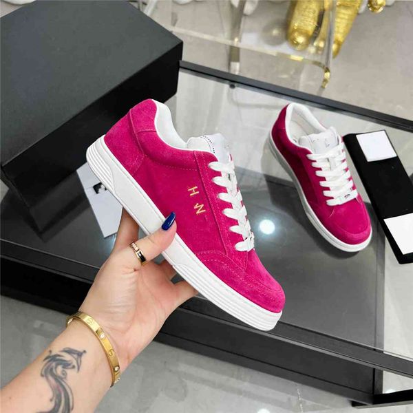 

luxury design bowling shoes 2023 channel fashionable men and women leather canvas letter logo casual outdoor sports running shoes 07-06
