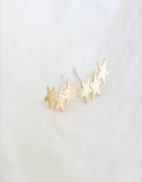 

2016 new fashion jewellery whole threestar male to female adolescents stud earrings earrings cutest celebrity women holiday b5025799, Golden;silver