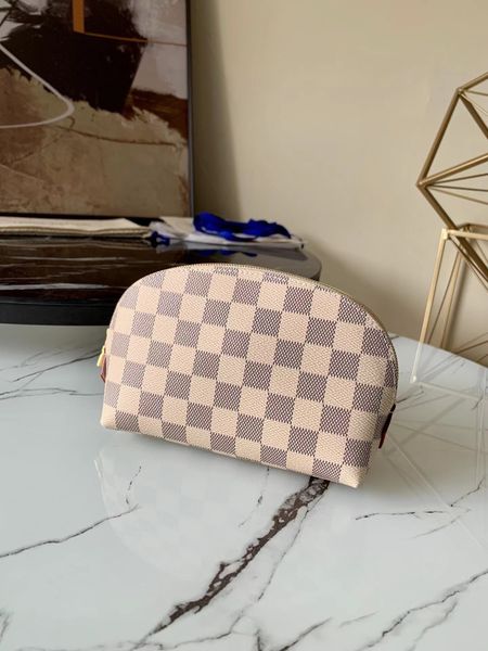

n60024 women's new luxury checker wash bag storage bag, Red;black