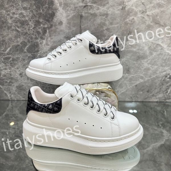 

new luxurys designers shoes casual men women white leather platforms black outdoor sneakers fashion lady outdoor shoe xsd221105