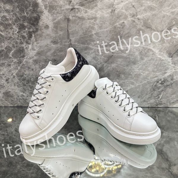 

2023 luxurys designers shoes casual men women white leather platforms black outdoor sneakers fashion lady outdoor shoe xsd221105