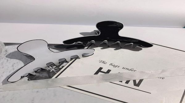 

fashion acrylic 2c hair claw clamps accessories with paper cards1940480, Slivery;golden