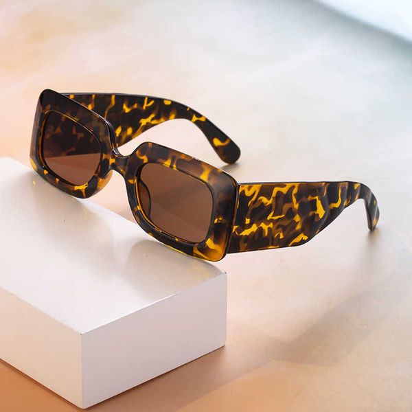 

2022 new sunglasses men's fashion trend Sunglasses net red same 9111