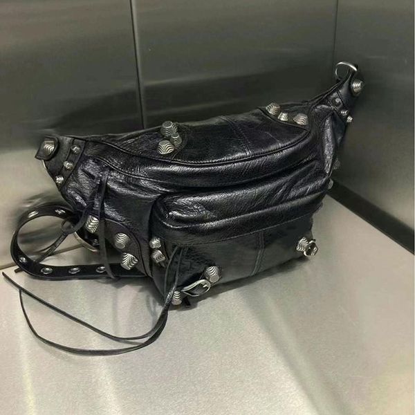 

women men beltpack bag cool girl le cagole motorcycle shoulder bags luxury designers genuine leather crossbody clutch waist wallet purse vin