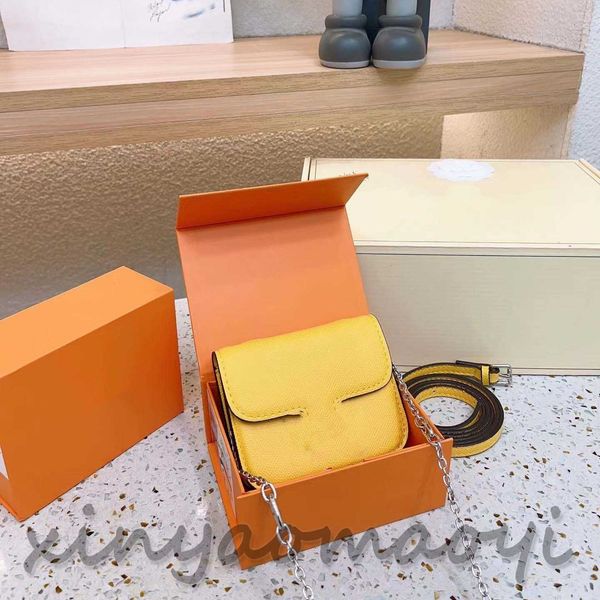 

square crossbody bag fashion homeless fashion bag v103952-103951 yellow