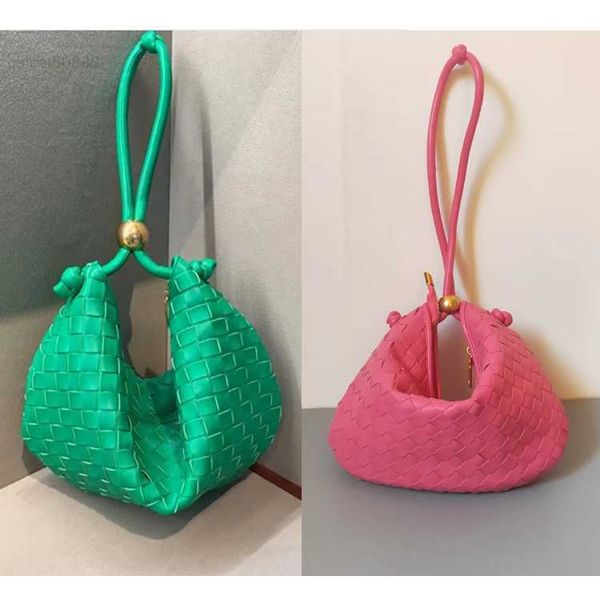

small golden ball weaving underarm bag fashion handbag hand woven women's bag shell yuanbao hand-held dumpling bag