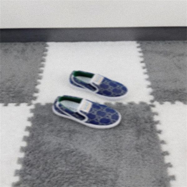 

designer shoes baby shoes children designer shoes sports breathable outdoor sports shoes size26-35 a09, Black