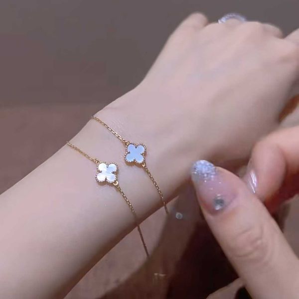 

four-leaf clover lucky bracelet sterling silver white fritillaria red agate classic design temperament adjustable for girls, Golden;silver