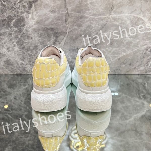 

2023 new designers shoes casual men women white leather platforms black outdoor sneakers fashion lady outdoor shoes xsd221105