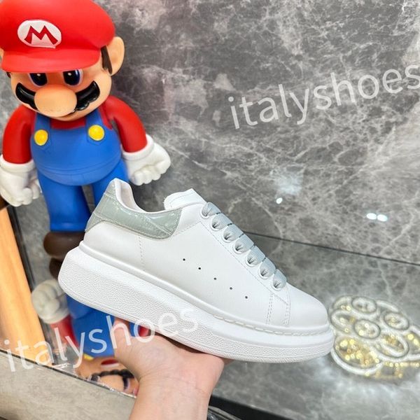 

new luxury designers shoes casual men women white leather platforms black outdoor sneakers fashion lady outdoor shoes xsd221105
