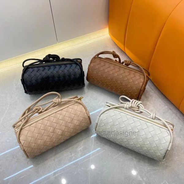 

designers bottegas bags woven autumn winter new fashion bucket bag calf leather versatile pillow bag single shoulder crossbody handheld wome