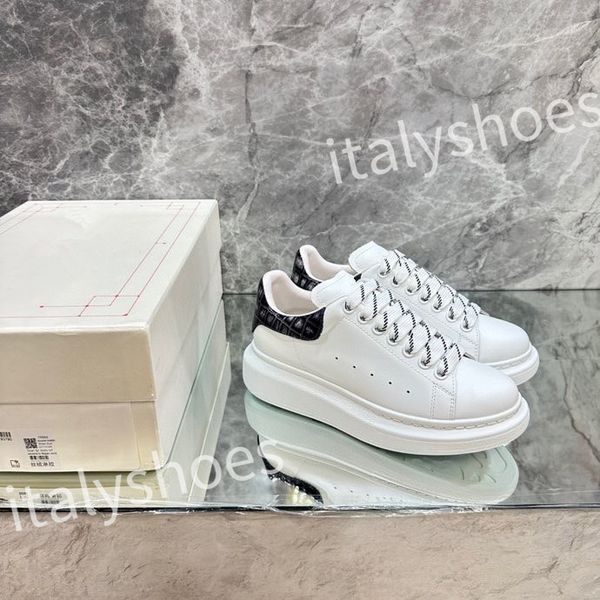 

luxurys designers shoes casual men women white leather platforms black outdoor sneakers fashion lady outdoor shoe xsd221105