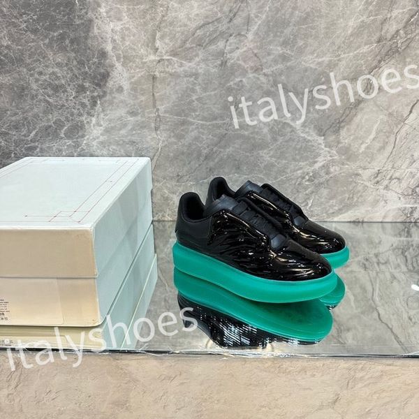 

mens sneakers bread shoes fashion trend classic floral designer casual versatile outdoor driving walking xsd221104, Black