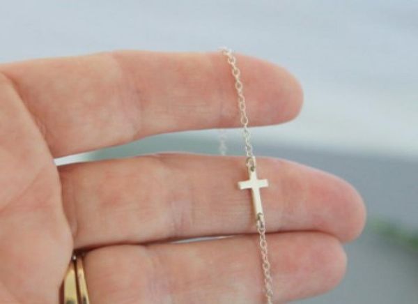 

delicated made cross chain bracelet gold platedsilver plated crafted affordable brecelet5411526, Black