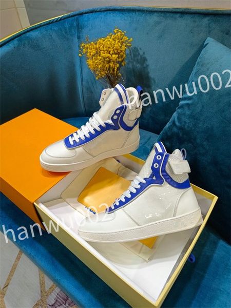 

2023 new luxury designer men women flow sneakers shoes runner trainers leather black white sports rubber runner outdoor shoe size 35-46 dc22