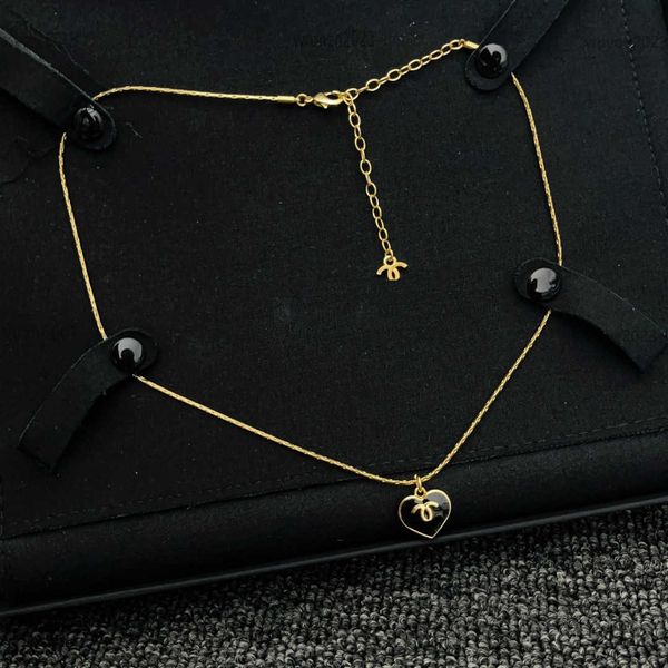 

designer women pendant necklaces fashion gold fine chain jewelry black heart shaped pendant necklace #including box preferred gift, Silver